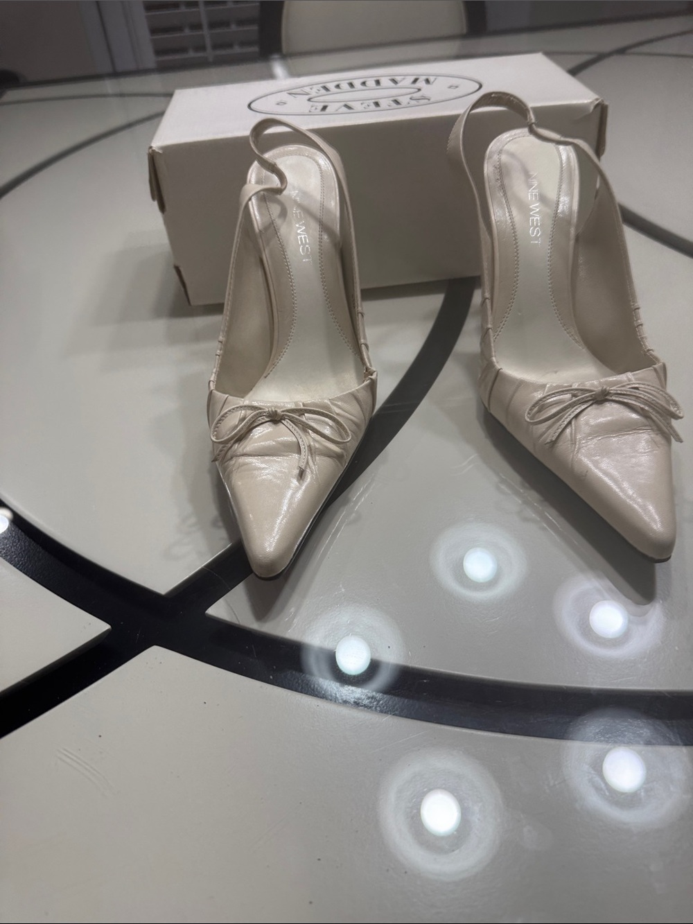 Nine West Cream Pointed-Toe Slingback Pumps with Bow
